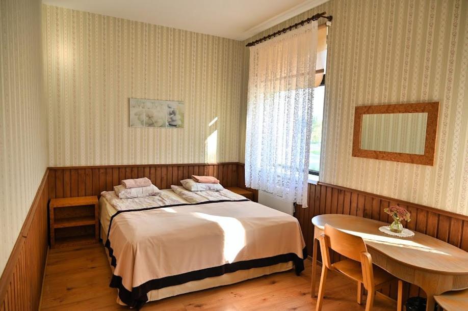 Vinni Hostel Экстерьер фото